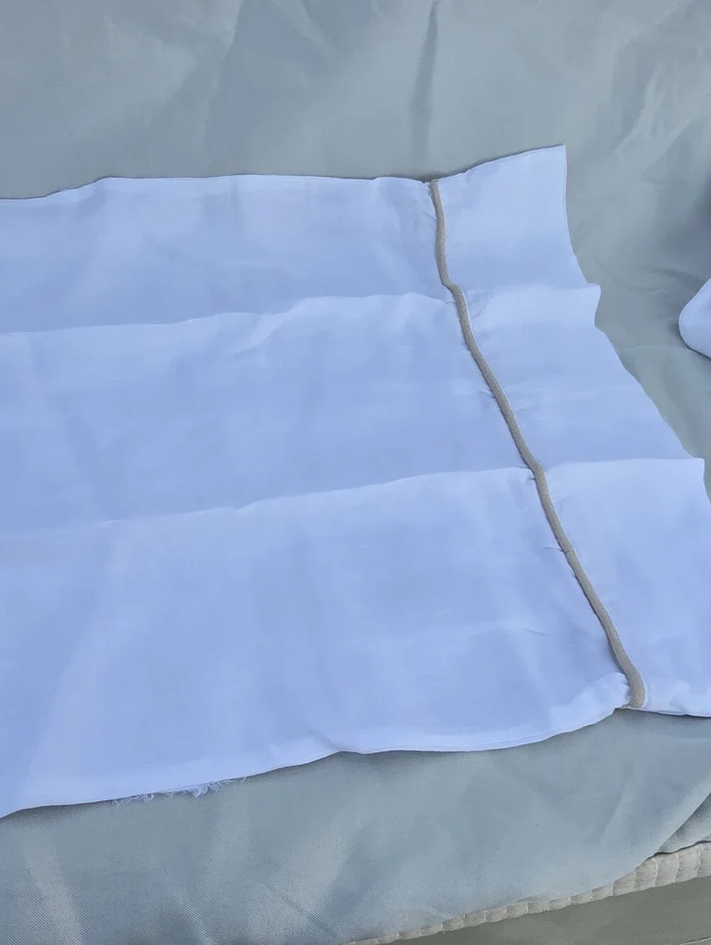 Quince Set Of 2 100% European Linen STANDARD white Toffee Piped Pillow Case